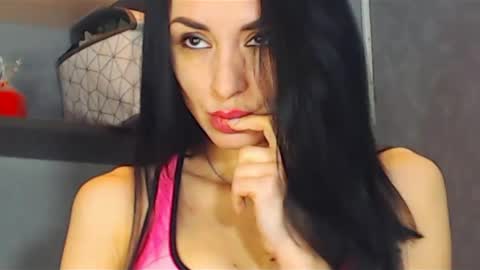 Snapshot of siaconna chatting on 02-23-25, 07:00 Siaconna online show from 02-23-25, 07:00