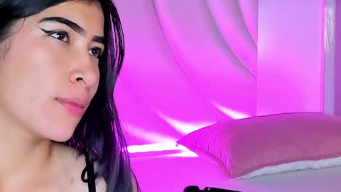 Snapshot of siara_lewis_ chatting on 05-15-26, 11:23 Siara and Zoe tattoo online show from 05-15-26, 11:23