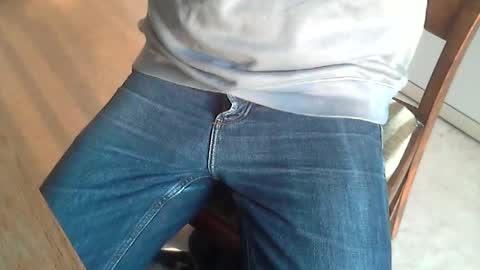 Snapshot of sibblii0 chatting on 02-11-25, 07:23 Seba online show from 02-11-25, 07:23