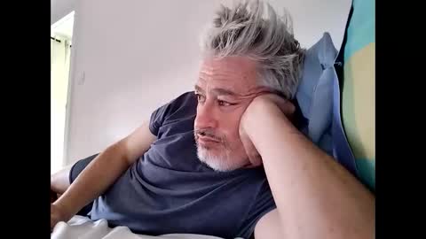 Snapshot of sibemolx chatting on 09-09-25, 11:32 sibemolx online show from 09-09-25, 11:32