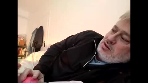 Snapshot of sibemolx chatting on 03-31-26, 12:34 sibemolx online show from 03-31-26, 12:34