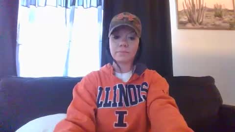 Mrs. St. Patrickk online show from 01-09-25, 07:40