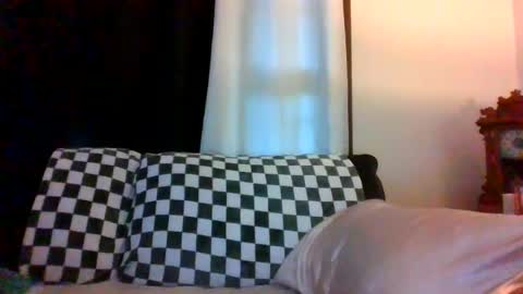 Snapshot of sidneyraee chatting on 06-21-26, 03:47 Mrs. St. Patrickk online show from 06-21-26, 03:47