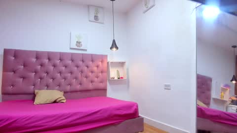 sienna_glow online show from 09-30-25, 01:38