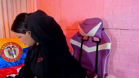 sienna_lux01 online show from 06-18-26, 02:34