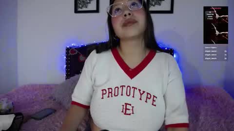 Sienna online show from 02-12-26, 12:22