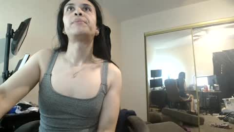 Nicole Zelaya Ferrati  Niky Ferrati online show from 03-10-25, 01:23