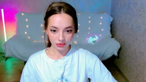 Sienna Mia online show from 05-30-26, 04:37