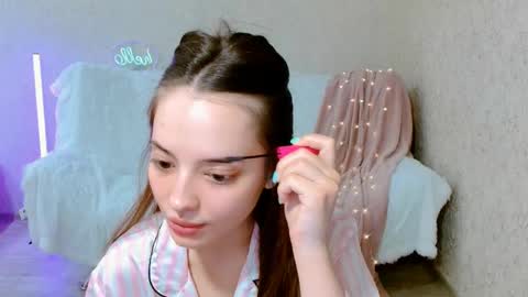 Sienna Mia online show from 05-31-26, 06:42