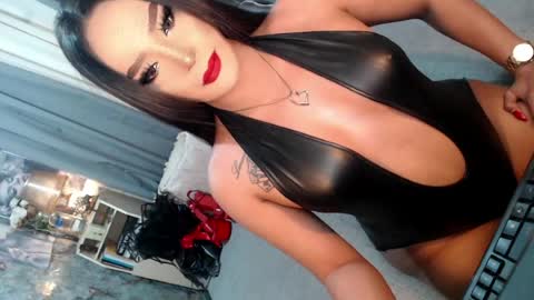 Sierrafina online show from 04-29-26, 06:06
