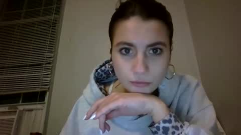 sierranovaa online show from 02-12-26, 11:44