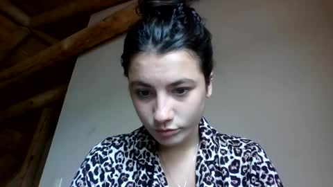 sierranovaa online show from 08-01-26, 05:45