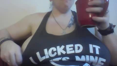 Snapshot of sifgoddess chatting on 01-16-26, 02:48 Lady Sif online show from 01-16-26, 02:48