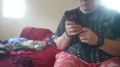 Snapshot of sifgoddess chatting on 01-17-26, 04:33 Lady Sif online show from 01-17-26, 04:33