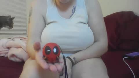 Snapshot of sifgoddess chatting on 02-12-26, 03:23 Lady Sif online show from 02-12-26, 03:23
