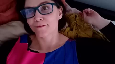 Snapshot of sigbver chatting on 02-25-26, 10:30 Bush with a class 3 rating online show from 02-25-26, 10:30