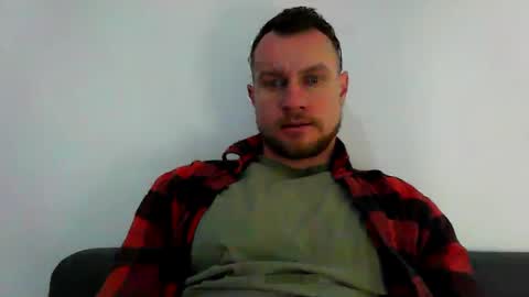 Snapshot of siggurd7one chatting on 02-09-25, 06:37 Orlando online show from 02-09-25, 06:37