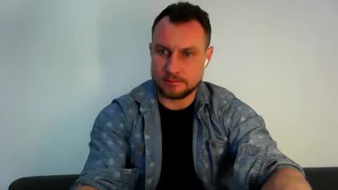 Snapshot of siggurd7one chatting on 02-12-25, 06:51 Orlando online show from 02-12-25, 06:51