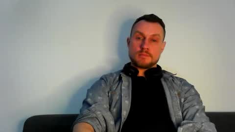 Snapshot of siggurd7one chatting on 02-22-25, 02:52 Orlando online show from 02-22-25, 02:52