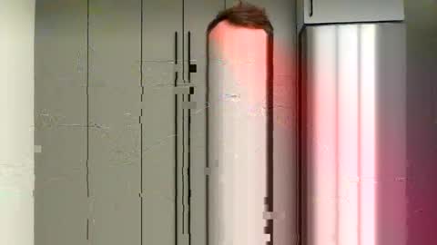 Snapshot of siggurd7one chatting on 12-14-25, 11:48 Orlando online show from 12-14-25, 11:48