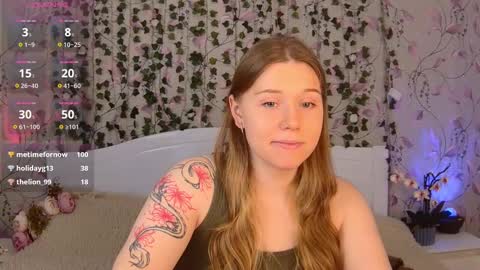 Snapshot of silent_princesses chatting on 03-11-25, 07:37 Chloe online show from 03-11-25, 07:37