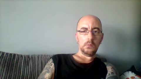 Silent V online show from 10-17-25, 11:57