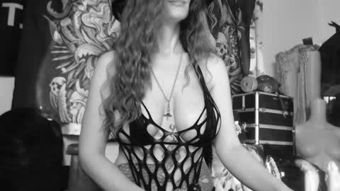 Allmylinkssilentmary666 online show from 05-11-26, 03:23