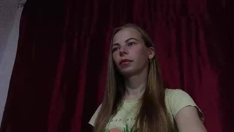 JULIANA online show from 03-22-26, 10:02