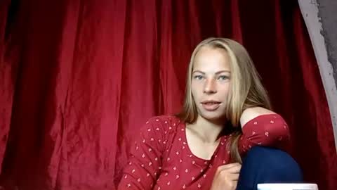 JULIANA online show from 07-23-26, 03:32