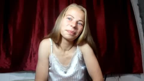 JULIANA online show from 07-26-26, 12:30