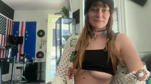 silkwilde online show from 04-28-26, 02:55