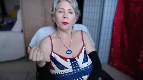 Snapshot of silky_petra2 chatting on 05-06-26, 07:08 petra daniels online show from 05-06-26, 07:08