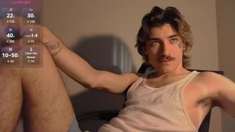 Snapshot of silly_cybin chatting on 11-10-25, 10:09 cybin online show from 11-10-25, 10:09