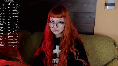 Mia online show from 03-26-26, 10:48