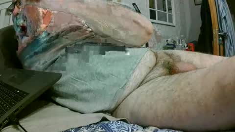 sillyoldman45221063 online show from 05-15-26, 11:01