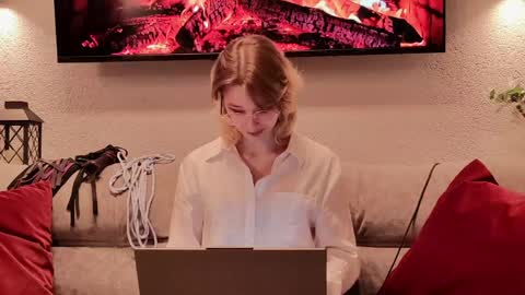 Snapshot of silva_tailll chatting on 04-03-26, 07:12 silva online show from 04-03-26, 07:12