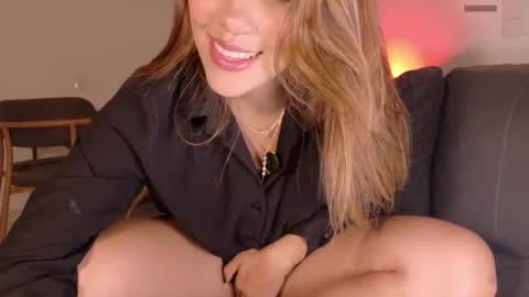 silavna249 online show from 07-11-26, 12:24