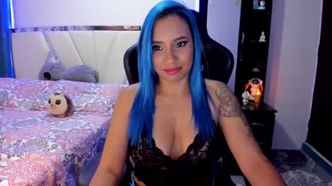   powder    online show from 01-19-25, 12:28