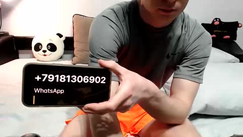 Snapshot of silverbob2024 chatting on 03-14-26, 10:48 Sir online show from 03-14-26, 10:48