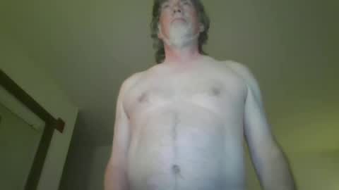 Snapshot of silverfunfox chatting on 06-17-26, 04:26 silverfunfox online show from 06-17-26, 04:26
