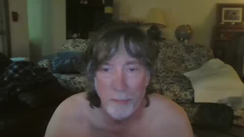 Snapshot of silverfunfox chatting on 06-19-26, 03:27 silverfunfox online show from 06-19-26, 03:27