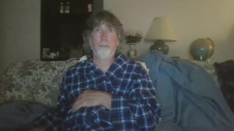 Snapshot of silverfunfox chatting on 06-30-26, 03:07 silverfunfox online show from 06-30-26, 03:07