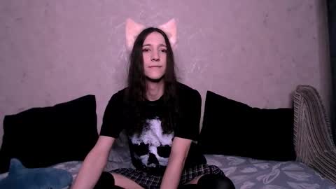 silvermuse online show from 11-23-25, 09:03