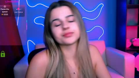Silvia nude in pvt  online show from 06-11-26, 02:22