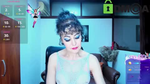 Silvia Wallec online show from 02-28-25, 08:09