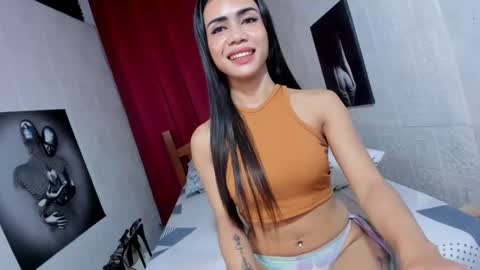 Snapshot of silviahotline911 chatting on 01-08-25, 08:07 Path online show from 01-08-25, 08:07
