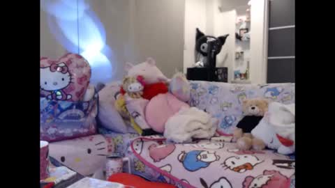 silviajpn online show from 11-12-25, 12:05