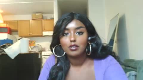 Snapshot of siminfox chatting on 09-19-25, 03:02 Simin Fox online show from 09-19-25, 03:02