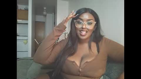 Snapshot of siminfox chatting on 09-25-25, 02:37 Simin Fox online show from 09-25-25, 02:37