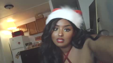 Snapshot of siminfox chatting on 12-03-25, 03:03 Simin Fox online show from 12-03-25, 03:03